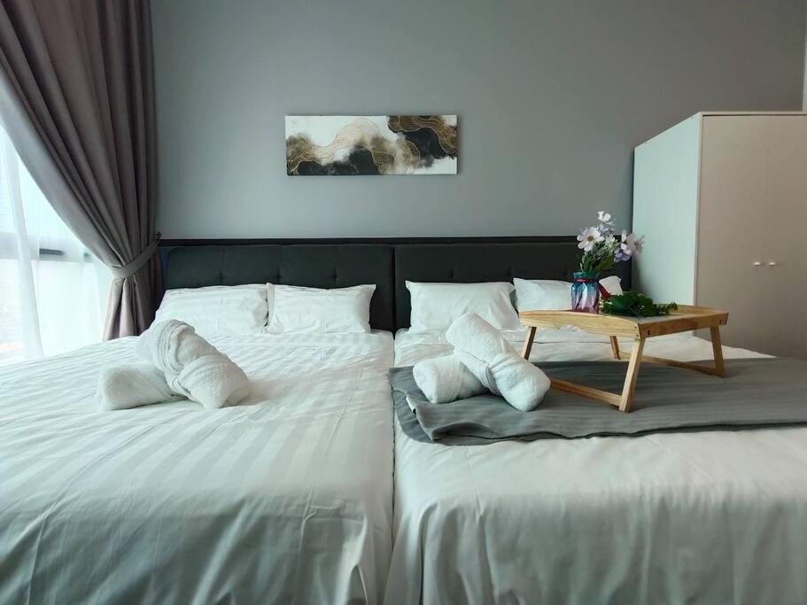 Apartment Elegant Homes 9pax 5bed Sunway Pyramid-lagoon 2 Car Park Petaling Jaya
